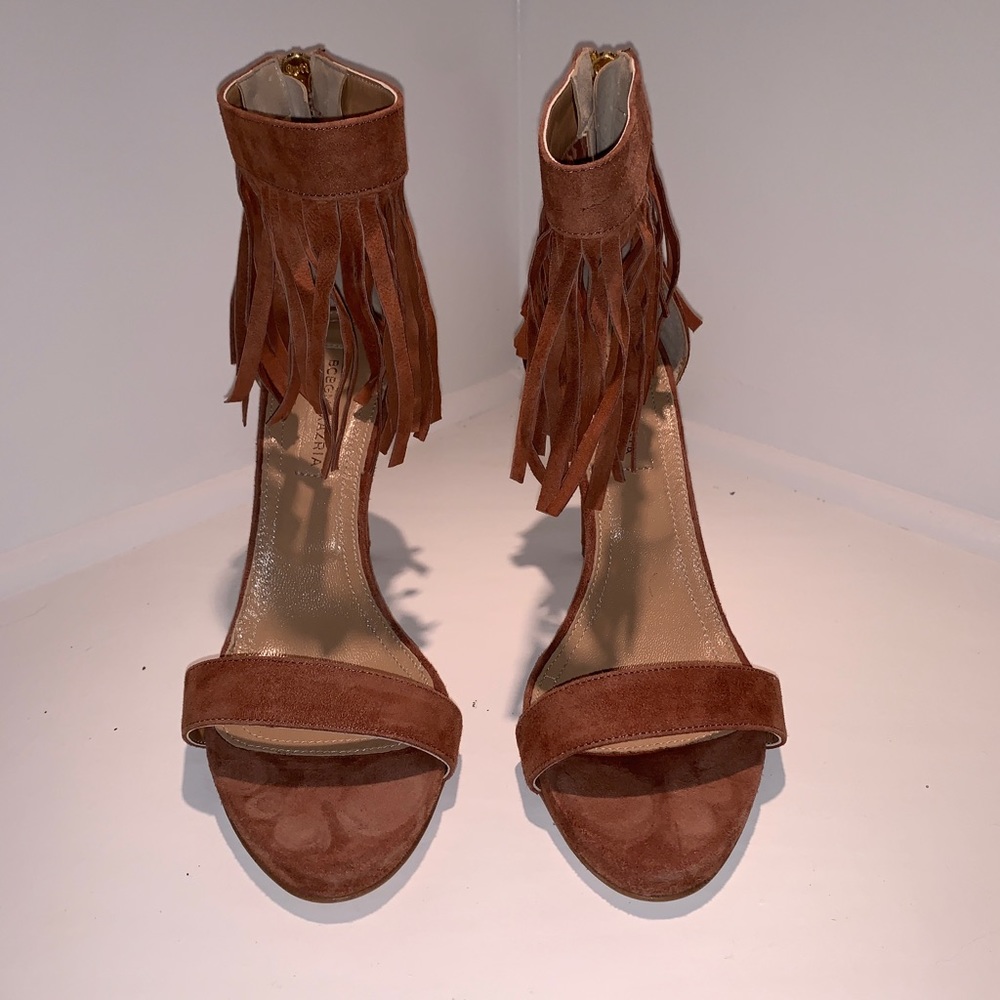 BCBG heels